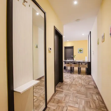 Apartmanhotel Brigitte 3*